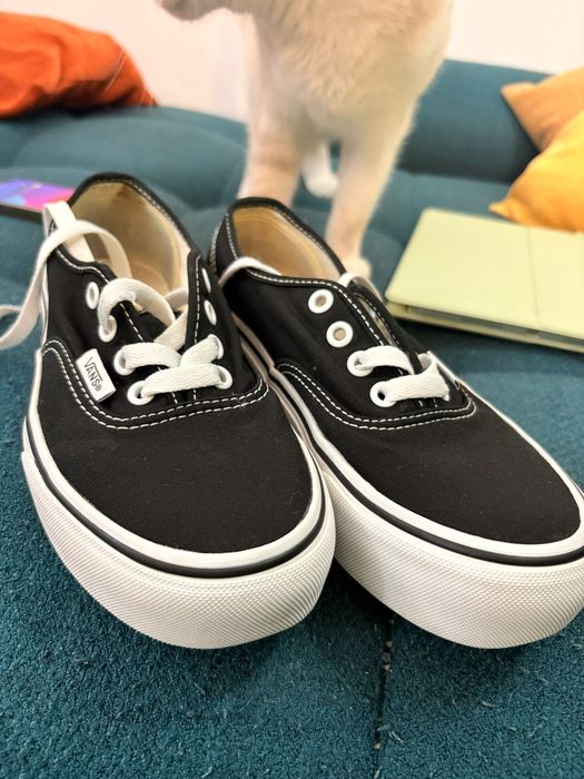Adidasi Vans 36.5