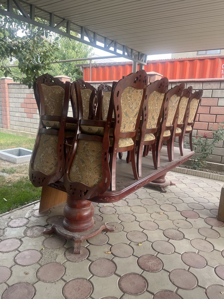 Стол и стуля в отл состояние