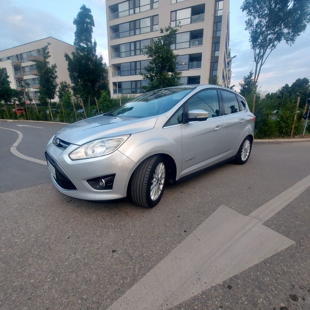 Ford C max full hiybrid se incarca la franare si in mers km reali