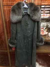 Кожаный пальто