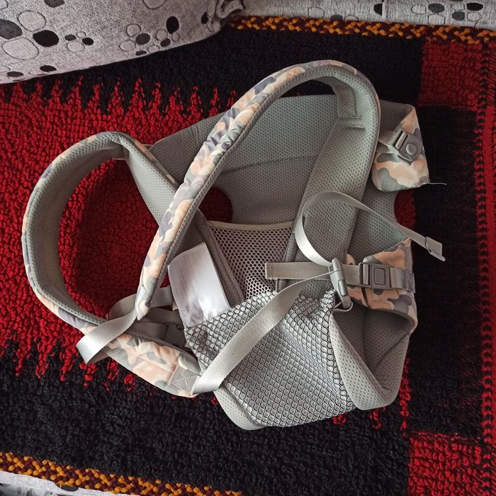 Раница за бебеносене