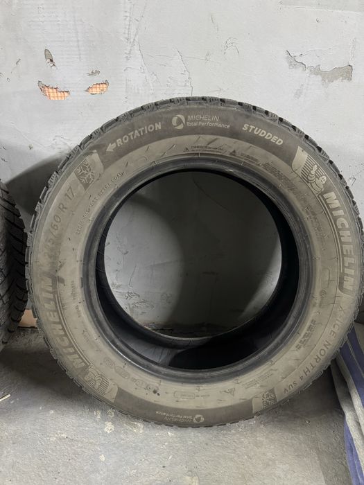 Шина зимний MICHELIN  225/60. R17