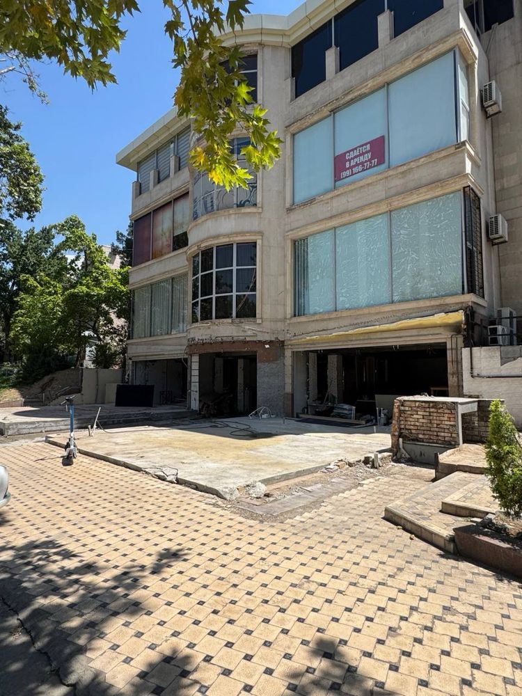 Аренда нежилое Под любой бизнес Ц-13 Ор: Абай корзинка 350+250 кв.м