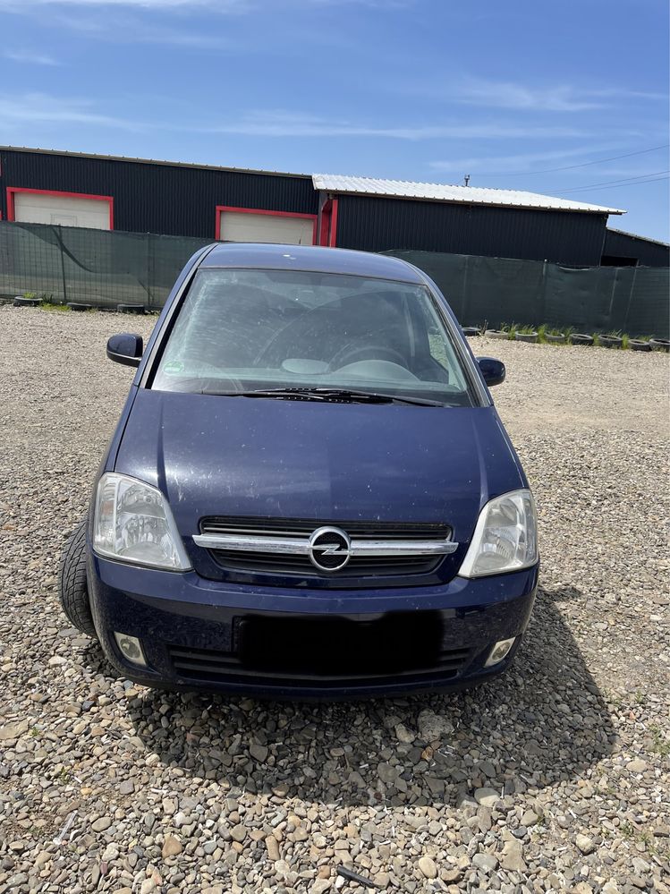 Dezmembrez opel meriva 2004