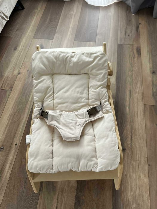 Люлеещ бебешки шезлонг