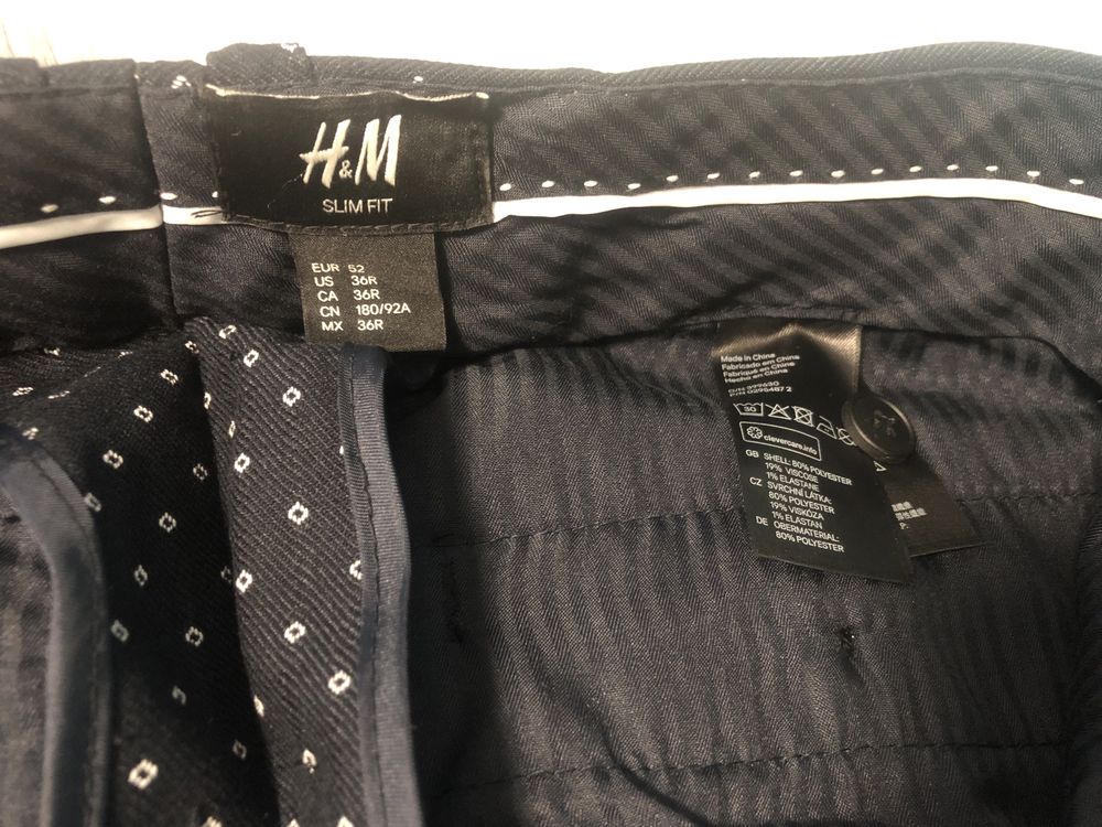 Pantaloni H&M slim fit, mar M, bleumarin cu model (transport gratuit)