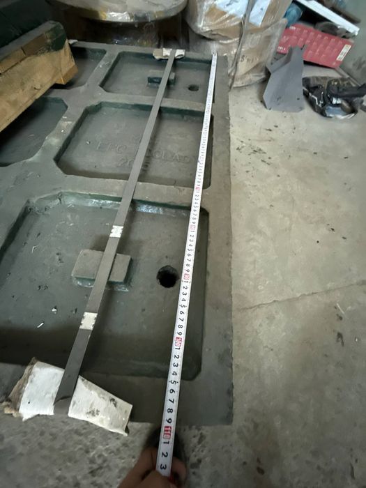 Плита (брон) щековой дробилки