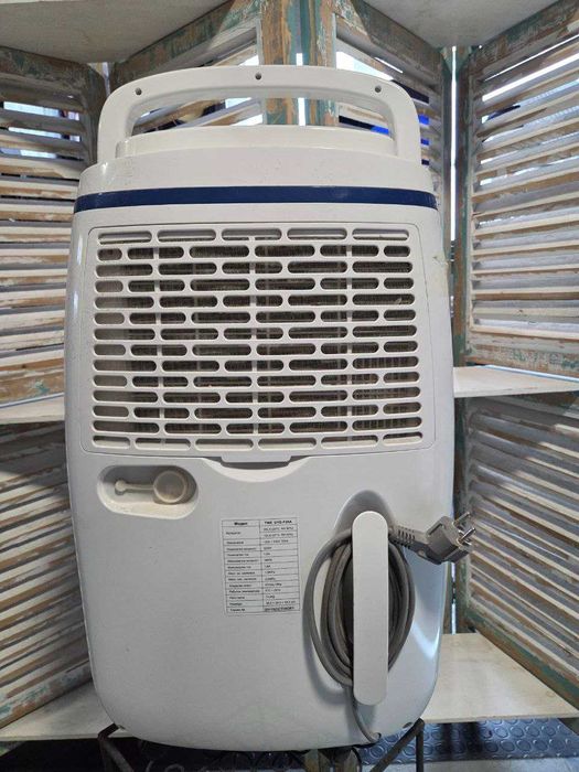 Влагоабсорбатор / Обезвлажнител TWE DYD-F20A