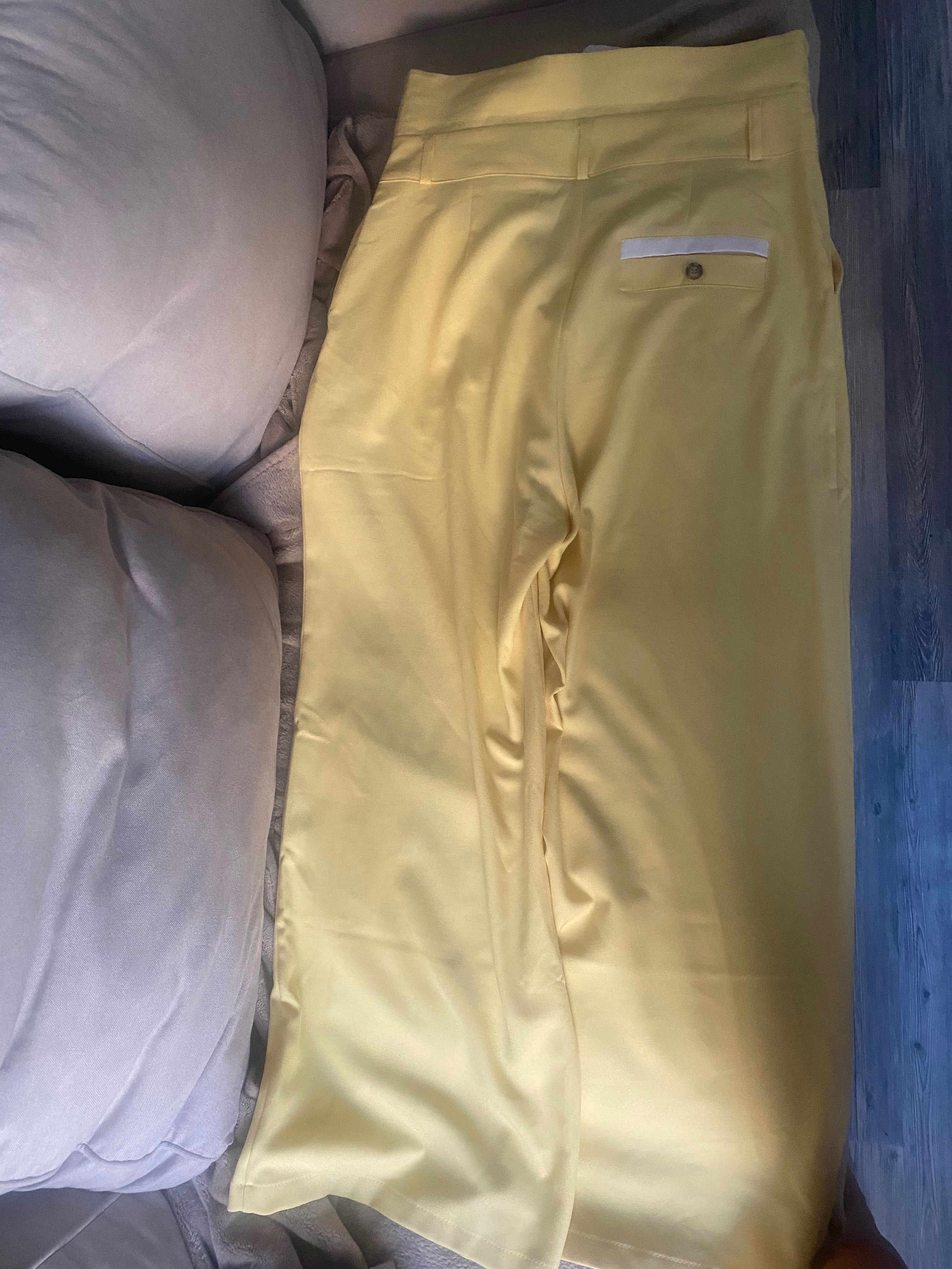 Летен жълт панталон от бутик Karma ПРОМО до 20.05