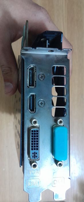 vând placa video Nvidia Gforce 970 [4GB]
