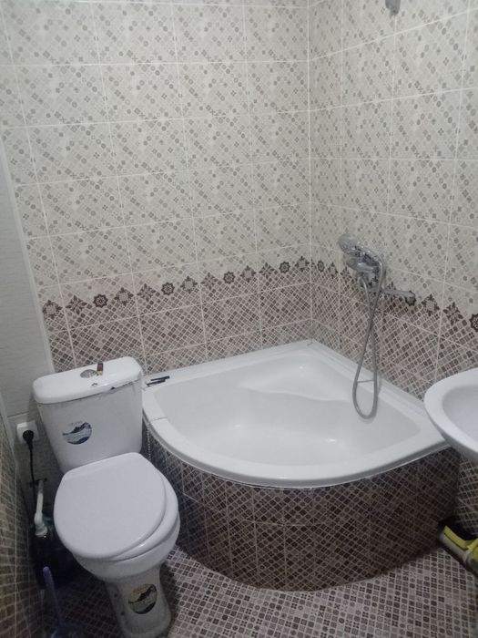 1 хонали уй ижарага берилади, шарк 1 да, шербудин ресторани тугрисида