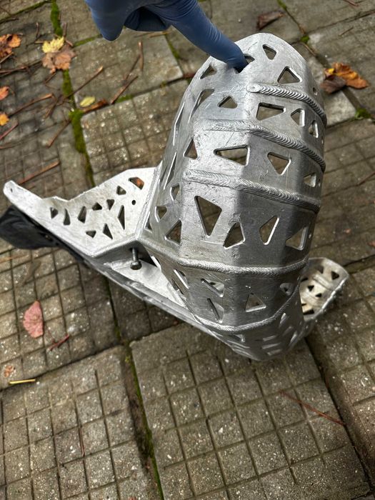 Гард за гайда/двигател KTM/HUSQVARNA 250/300