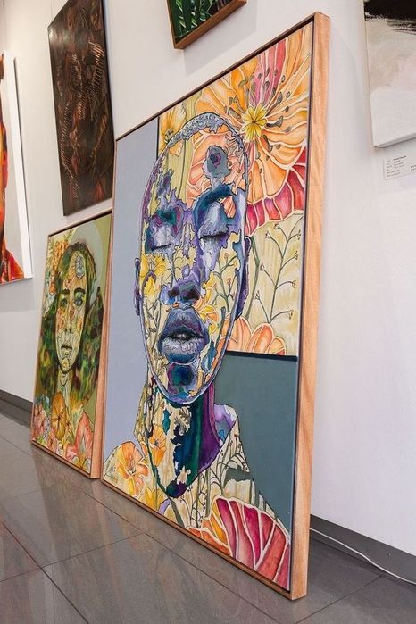 Интерьерные картины на заказ .