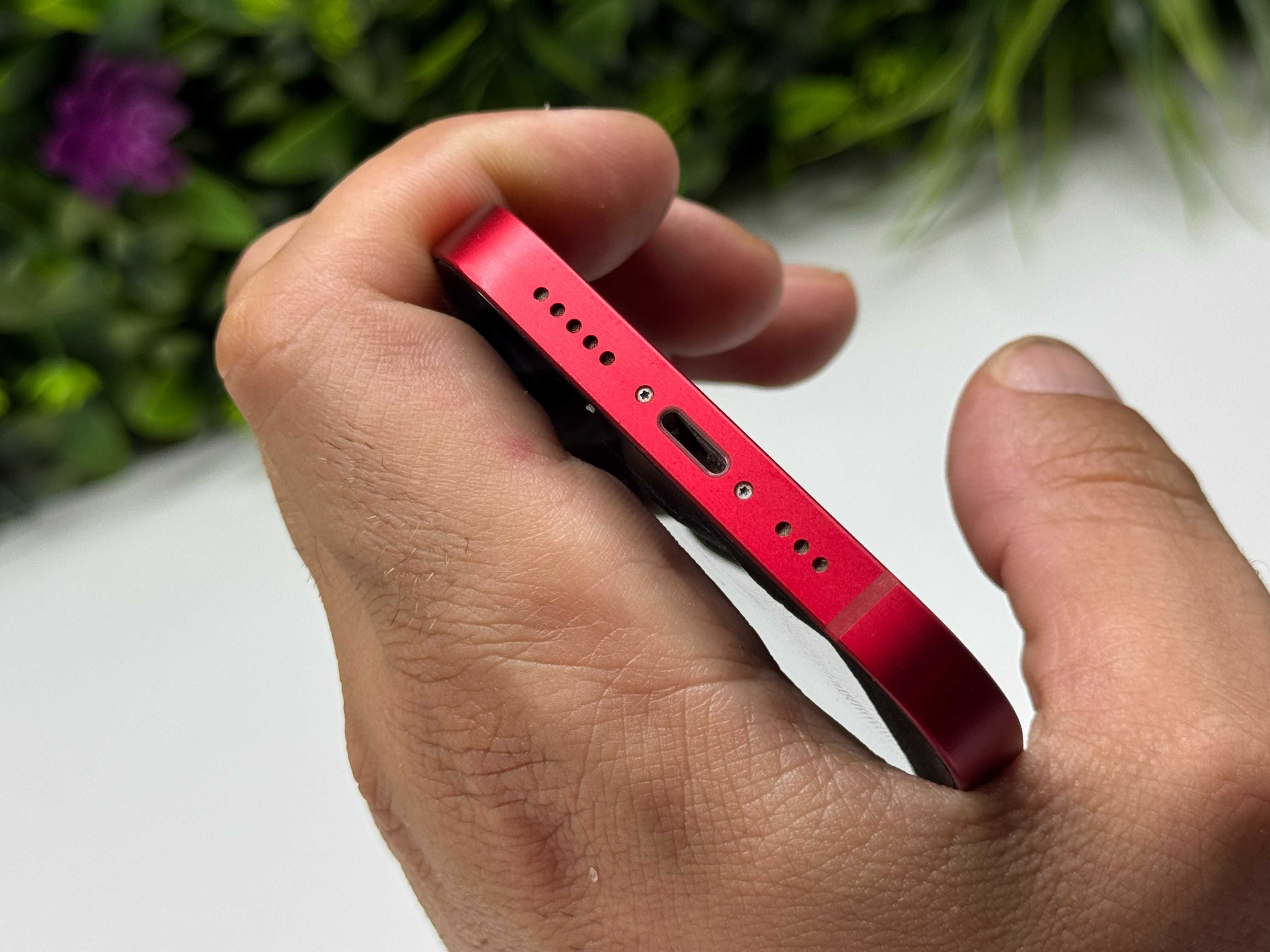 iPhone 13 128GB RED 95% батерия Гаранция