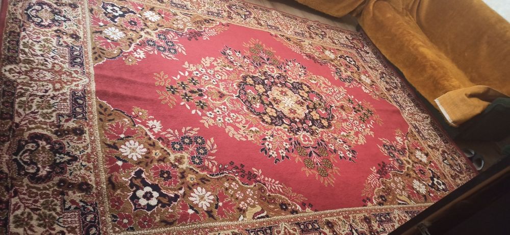 Персийски килим вълнен