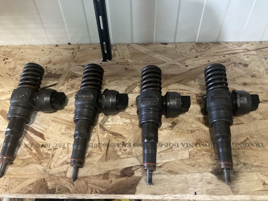 Injectoare 1.9 tdi golf 5