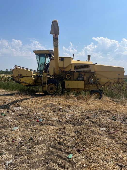 Combina new holland 80 60