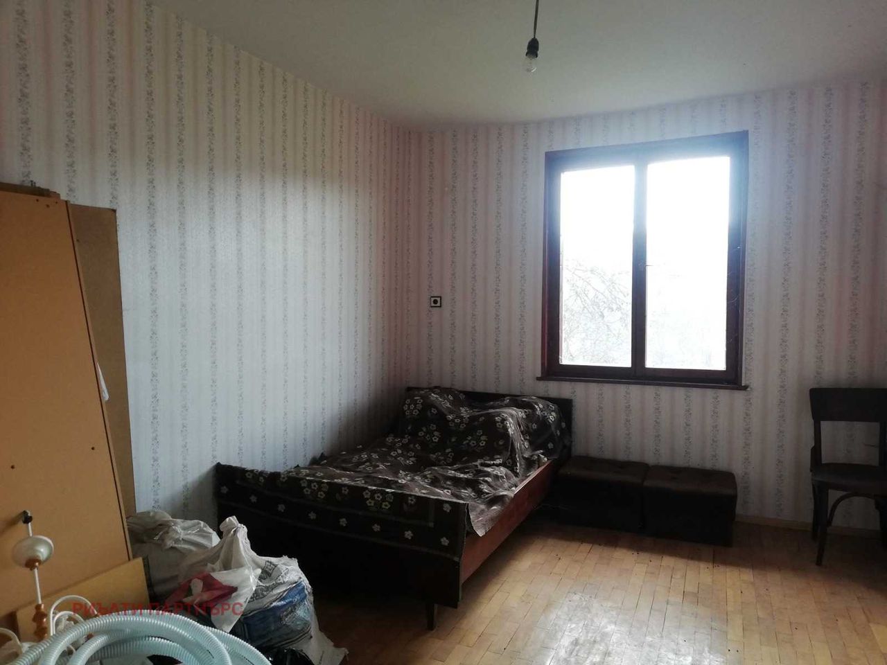 Продава се Къща в с. Долни Романци, Област Перник - 200 кв.м за 180 €/кв.м - Снимка #14