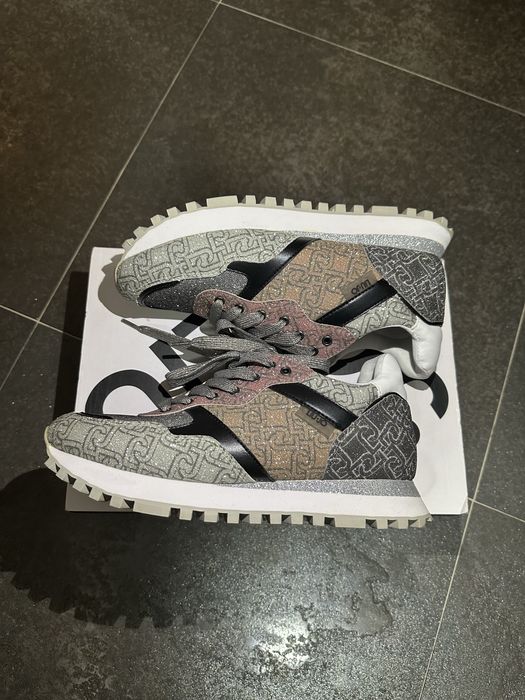 Дамски обувки Liugo