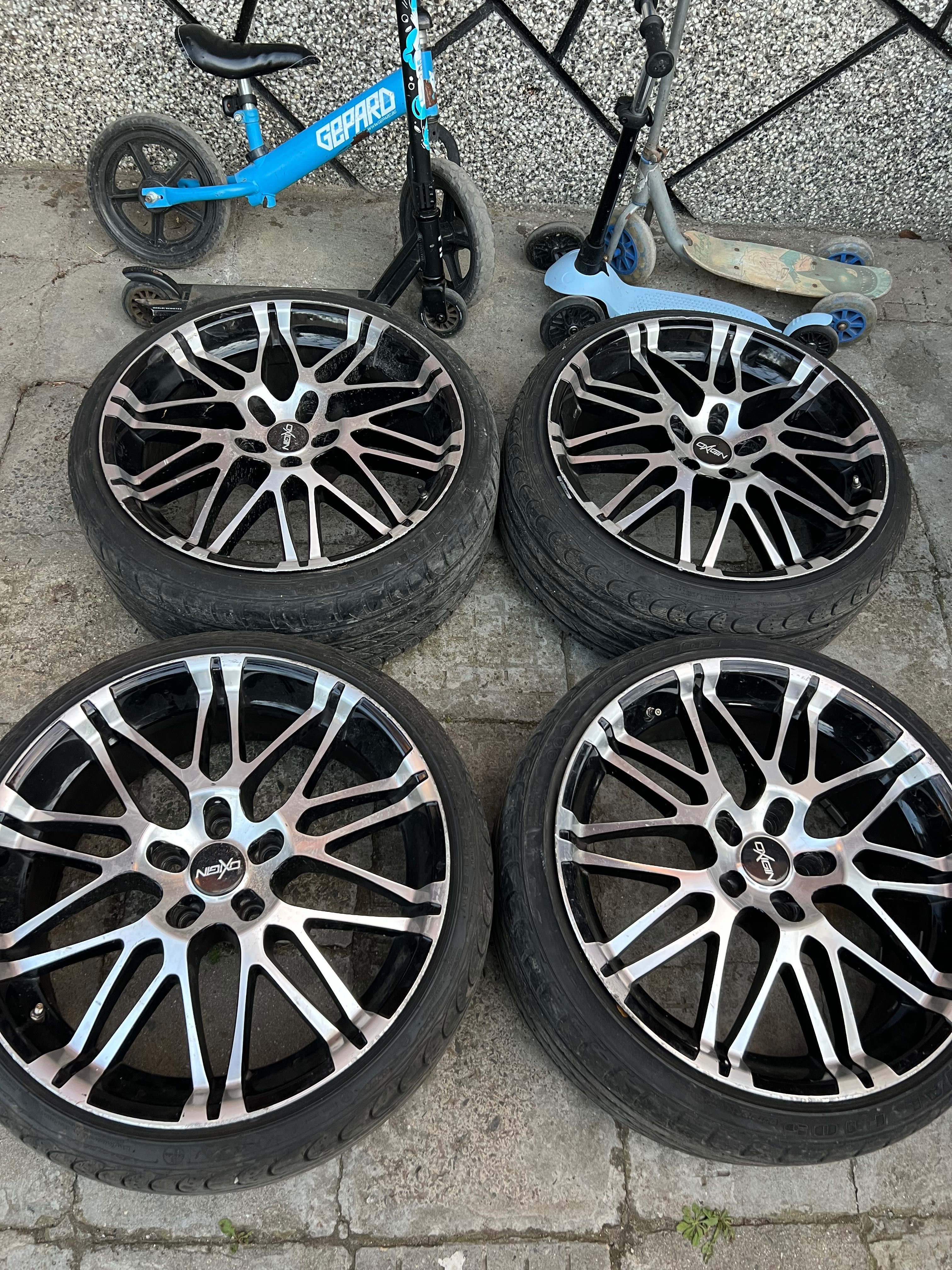 Продавам джанти Oxigin със гуми 225/35/19