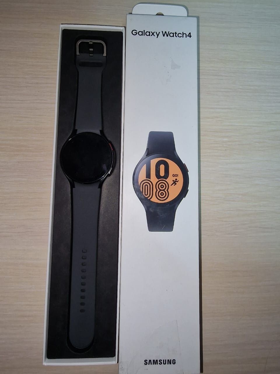 Smart часы Galaxy Watch4. Модель SM-R870 44.4×43.3×9.8mm НОВЫЕ