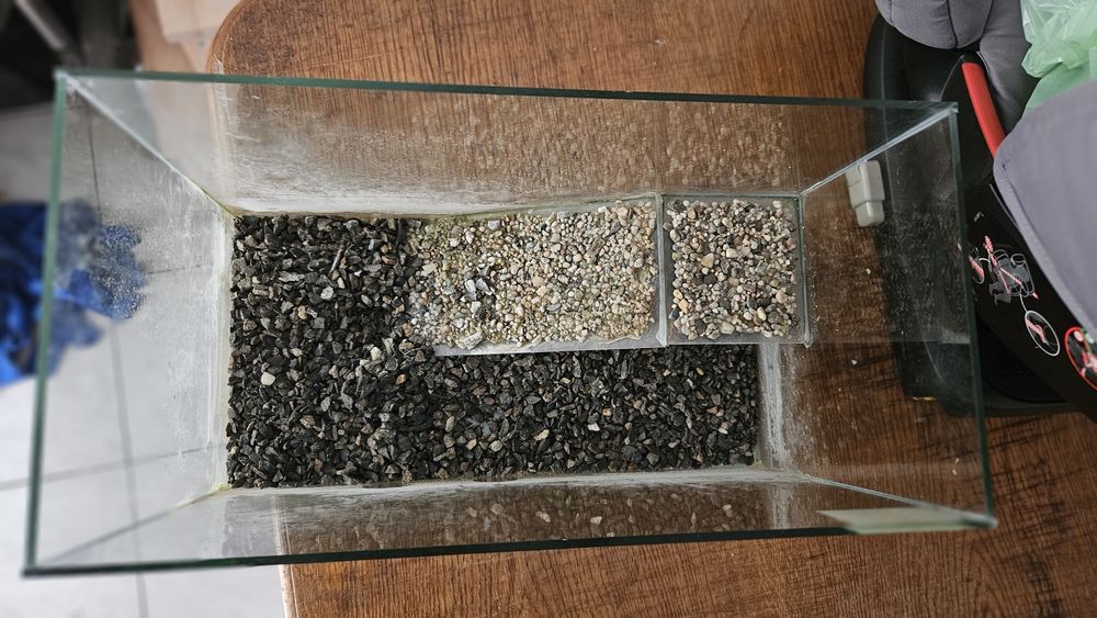 Acvariu / terariu pentru broscuțe țestoase