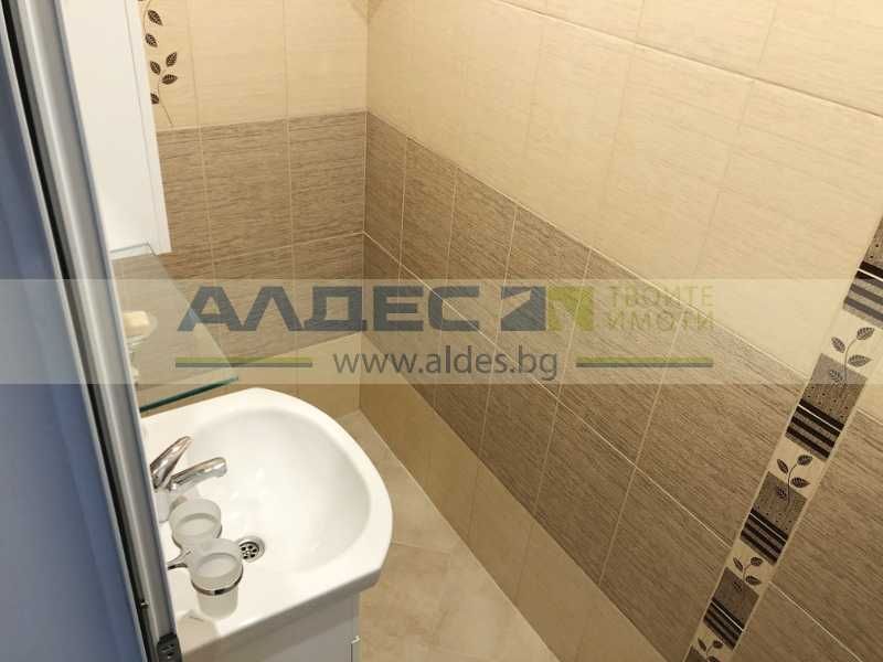 Дава се под наем Двустаен апартамент в София, Център - 54 кв.м за 510 € - Снимка #5