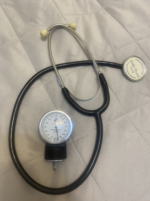 Стетоскоп и манометр от тонометра Литл Доктор