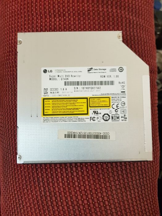 Apple Mac Pro на Части