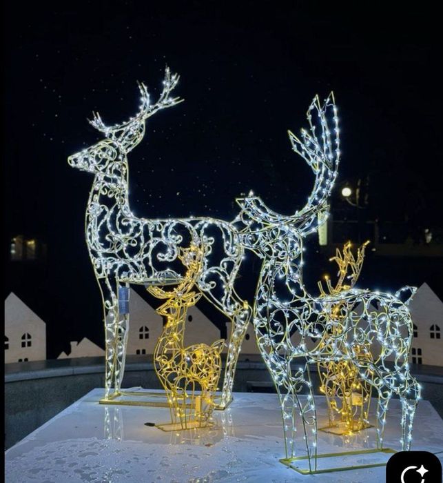 Yangiyil kiyiklari yorqin chiroqlar