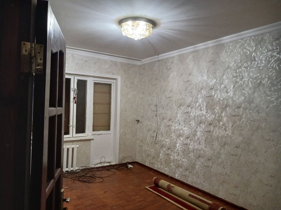 Qorasuv 2 da 2 xona 3 xona qilingan kvartira ijaraga beriladi