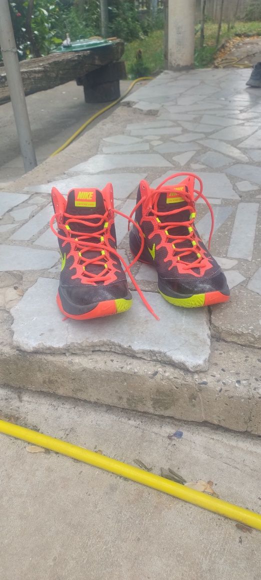 Nike zoom маратонки