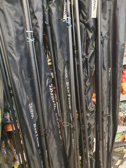 Lansete 3,60 Daiwa și Fox