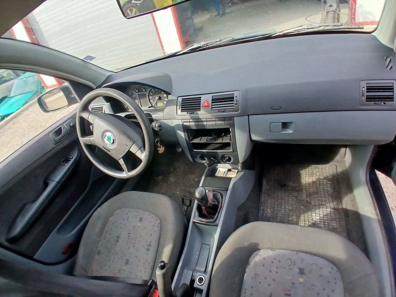 Skoda Fabia /  Шкода Фабиа 1.2 на части