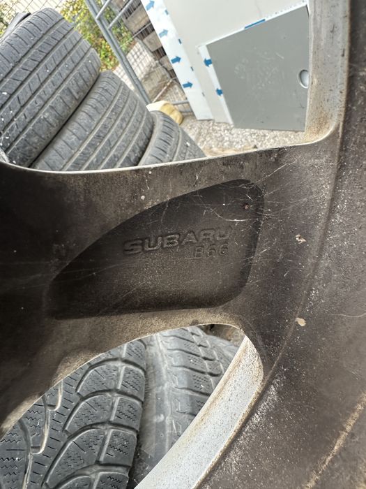 Зимни гуми с джанти за Субару Subaru michelin alpin мишелин 215 60 16