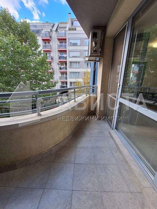 2-стаен в София-Надежда 3 до метрото