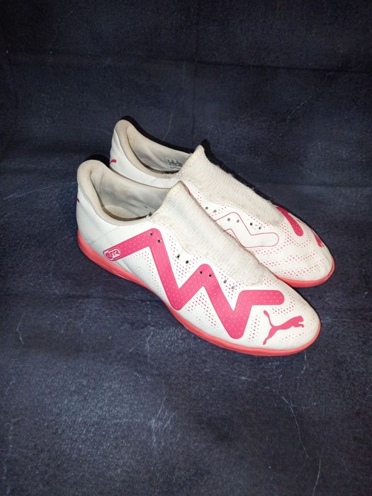 Ghete de fotbal Puma