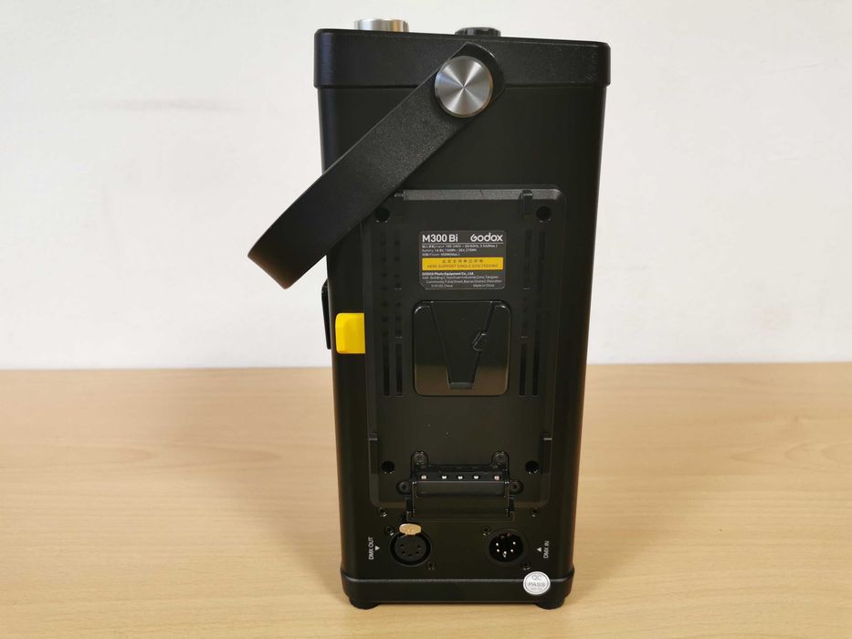 Godox KNOWLED M300Bi 330W Bi-Color диодно постоянно осветление