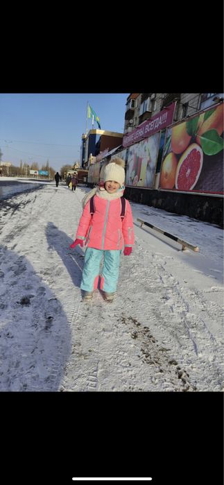 Продам комбинезон демисезонный