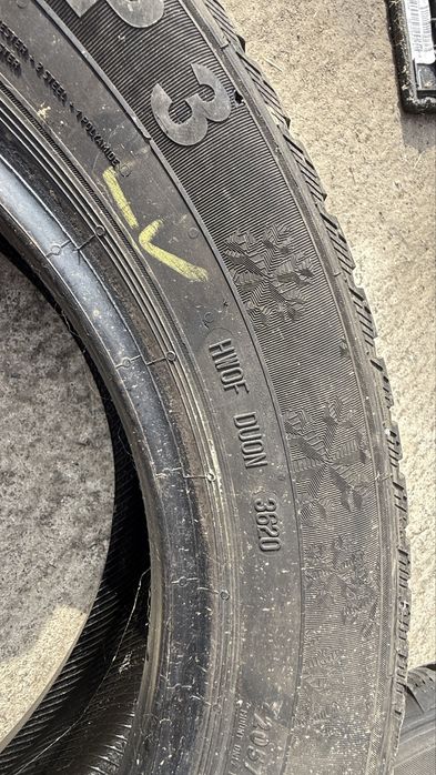 Cauciucuri iarna 205/55/16 semperit hankook