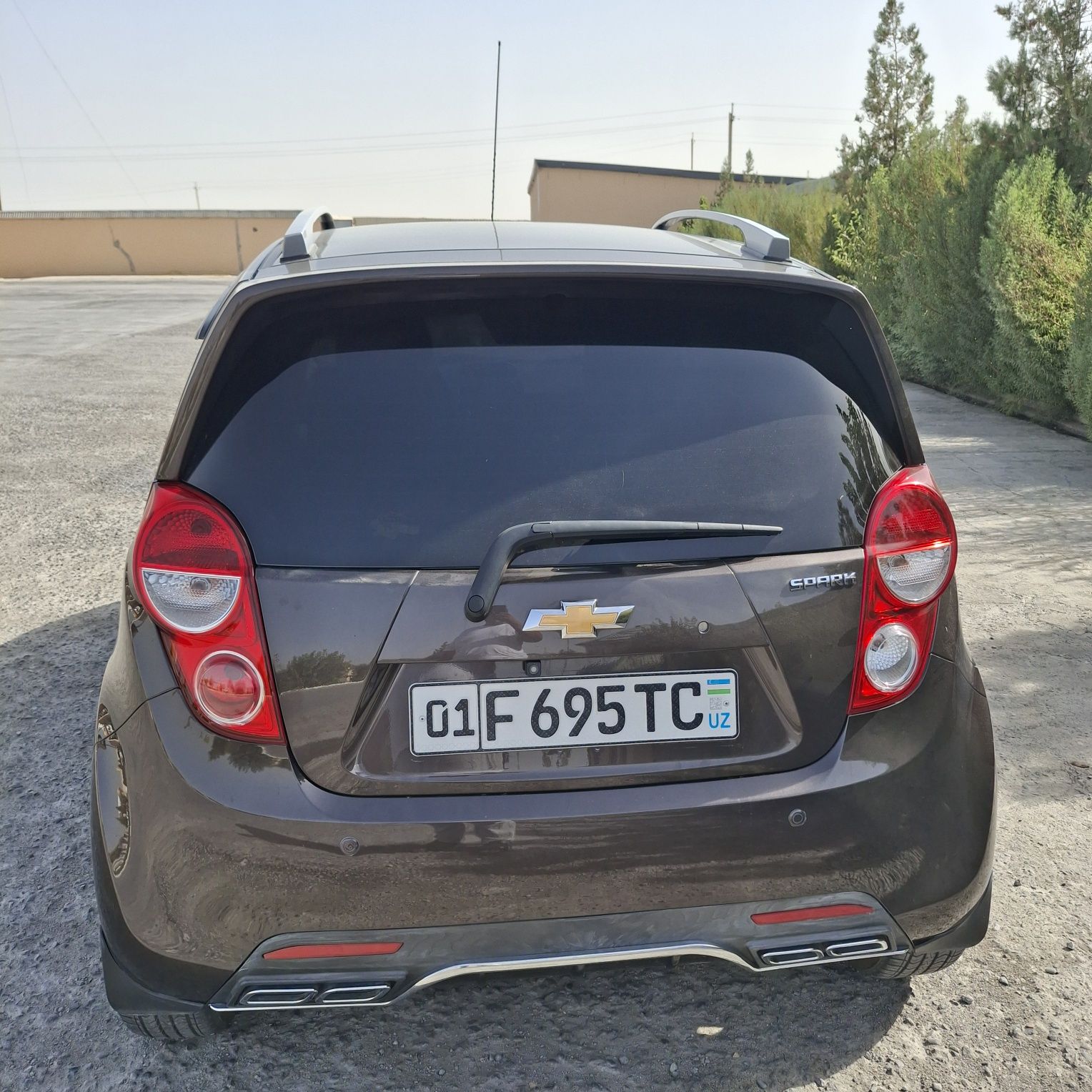 Chevrolet spark sotiladi srochna