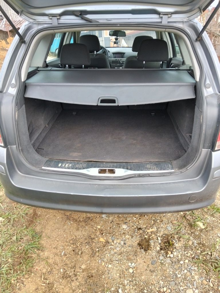 Vând Opel Astra h1.7 cdti 2005
