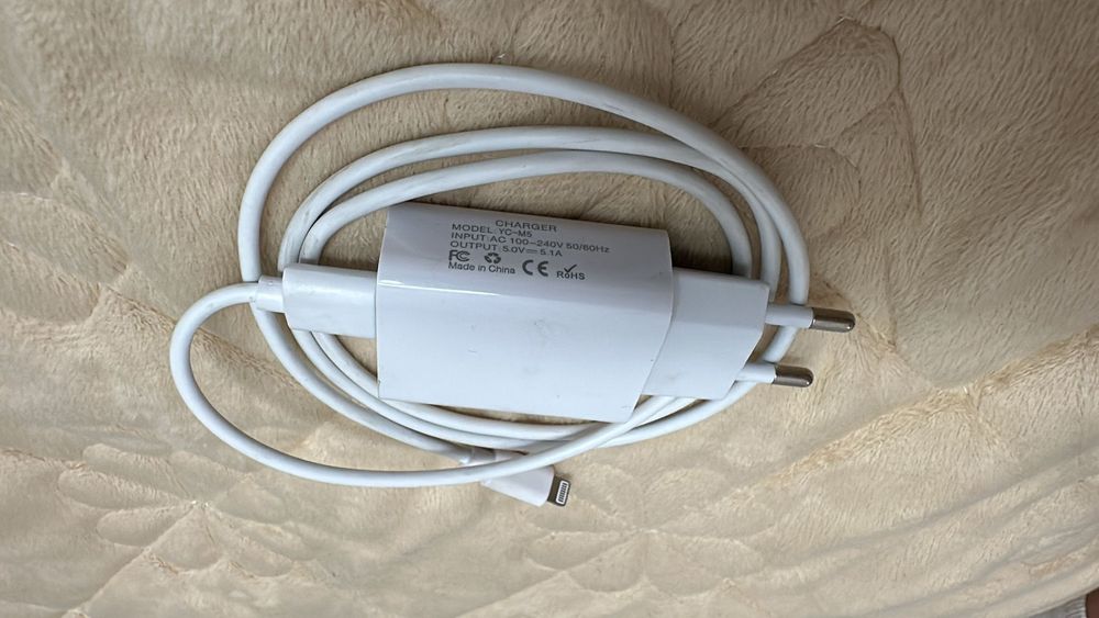 Iphone XS + accesorii