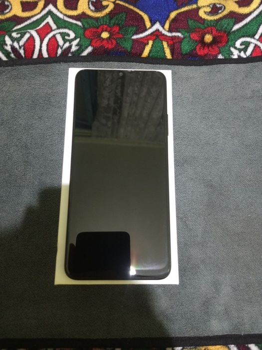 HUAWEI nova y70 4/64