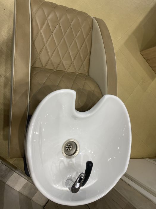 Фризьорски стол за измиване