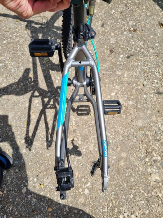 Bicicleta copii cube Acid 24 frana disc, defecta