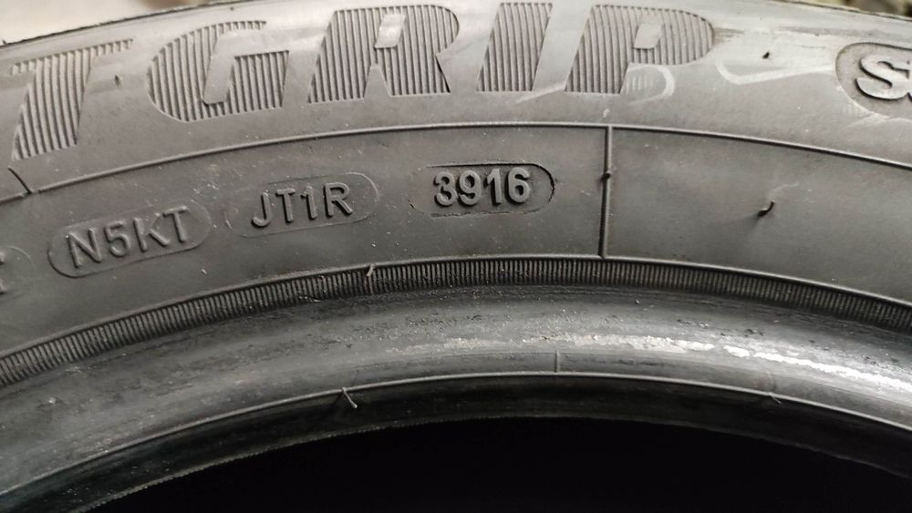 Goodyear летни гуми R17