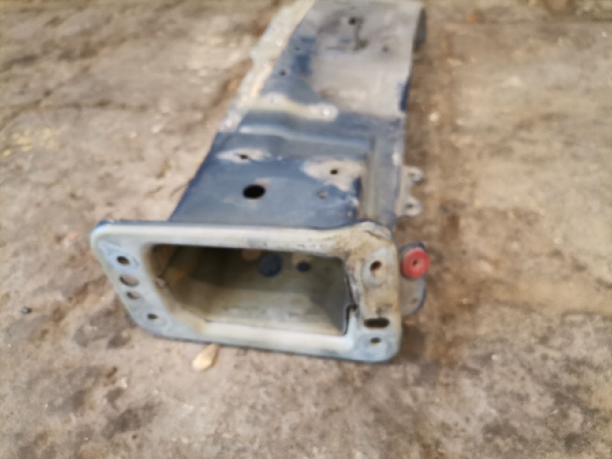 Рокче за Ford Courier