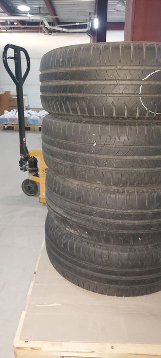 Срочно продам летннию резину