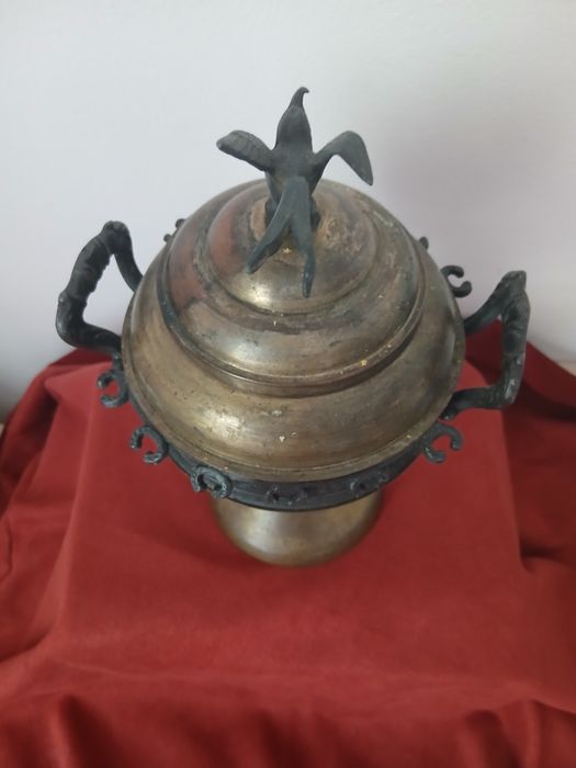 Zaharniță din perioada 1880-1930